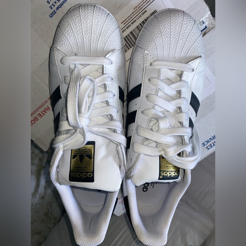 Adidas Superstar